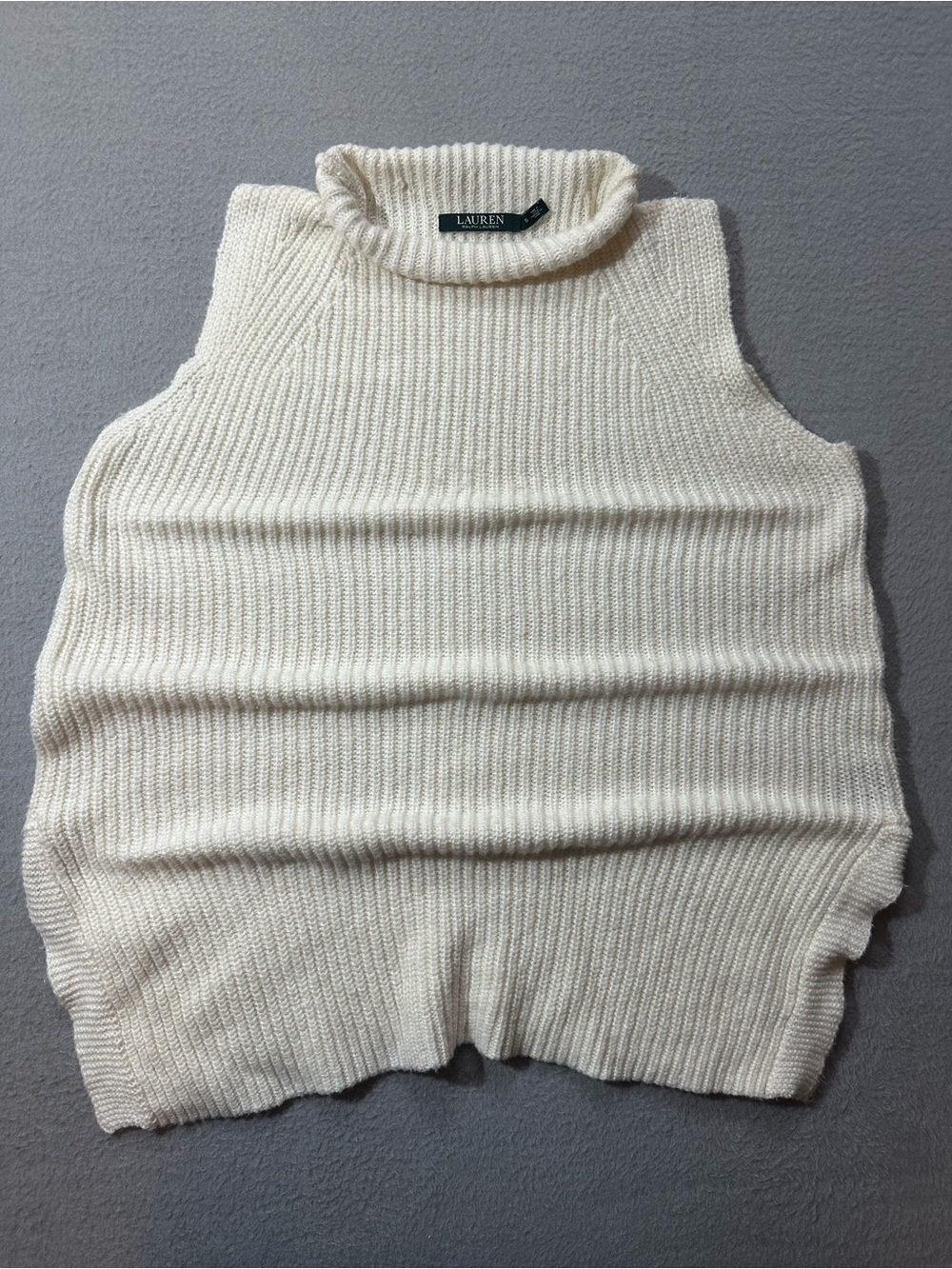 Ralph Lauren women’s knit sweater vest in cream, tagged size S